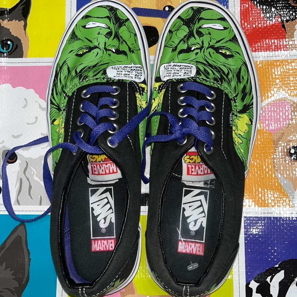 - Marvel -The Incredible Hulk Vans